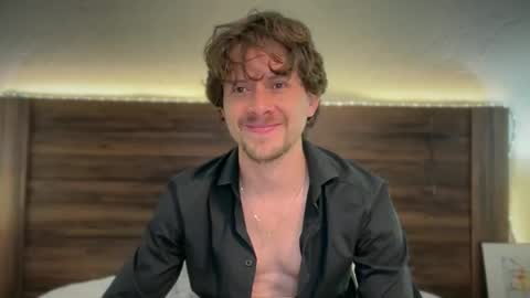 Snapshot of mcklister69 chatting on March 1, 2026, 1:57 pm mcklister online show from March 1, 2026, 1:57 pm