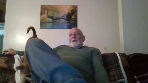 mdane99 online show from December 4, 2024, 11:02 pm