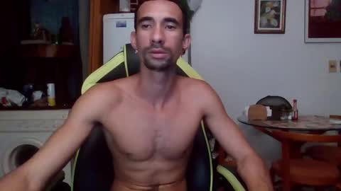 mdbisc online show from January 15, 2025, 9:51 pm