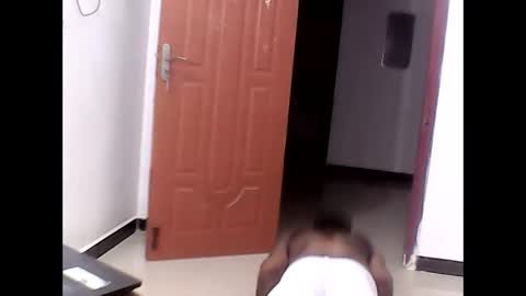 me_hai12 online show from February 6, 2025, 11:37 pm