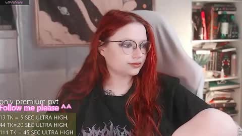 Snapshot of me_hanna chatting on May 1, 2026, 2:49 am Hanna online show from May 1, 2026, 2:49 am