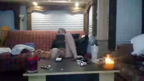 me_him_us_them online show from November 8, 2025, 7:41 am