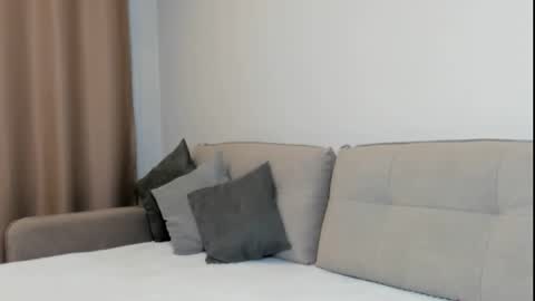 Snapshot of me_lina_ chatting on October 11, 2025, 1:09 pm Alice online show from October 11, 2025, 1:09 pm