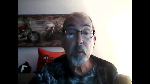 Snapshot of meathome3 chatting on November 23, 2025, 5:57 pm me at home online show from November 23, 2025, 5:57 pm