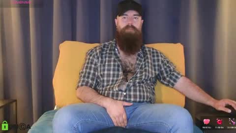 Snapshot of meaty_roll chatting on May 15, 2026, 4:30 am Meaty Roll online show from May 15, 2026, 4:30 am