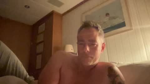 Meau Lest online show from November 4, 2025, 10:31 pm