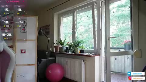 Snapshot of medelainexx chatting on June 24, 2026, 4:39 pm Milena online show from June 24, 2026, 4:39 pm