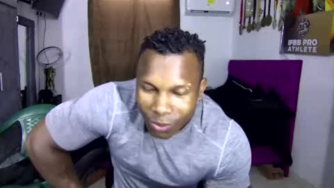 medellinblacx online show from November 26, 2025, 6:31 pm