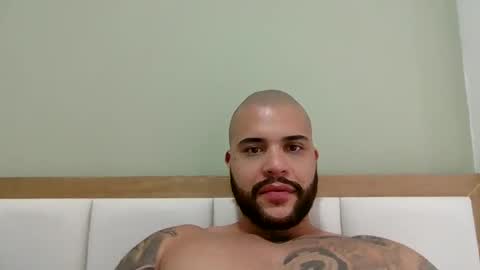 filippoae online show from October 12, 2025, 6:07 pm