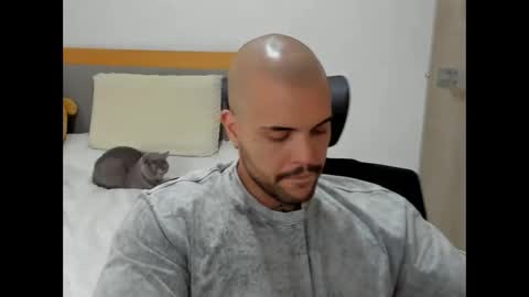 filippoae online show from March 9, 2026, 10:47 pm