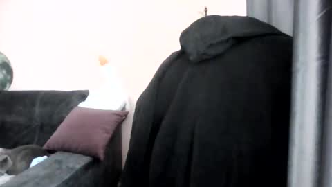 Oltereodora-lima online show from October 13, 2025, 8:36 am