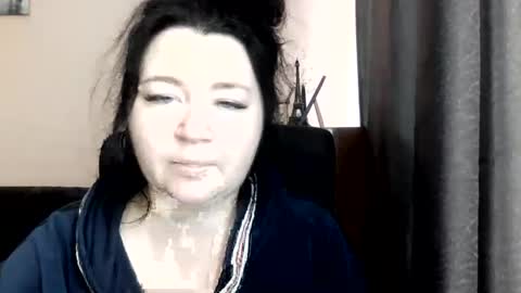 Oltereodora-lima online show from October 20, 2025, 8:15 am