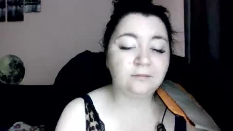 Oltereodora-lima online show from October 23, 2025, 6:34 am