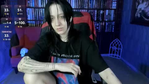 Medusa online show from December 14, 2025, 7:51 pm