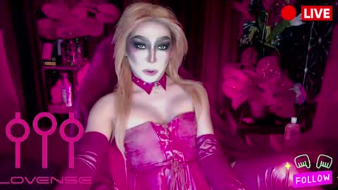 THE QUEEN ALPHA   Queen Medusa Prey online show from June 4, 2026, 3:12 am