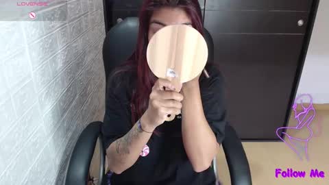 Snapshot of medussa_kat chatting on January 13, 2025, 6:59 pm Katrina online show from January 13, 2025, 6:59 pm