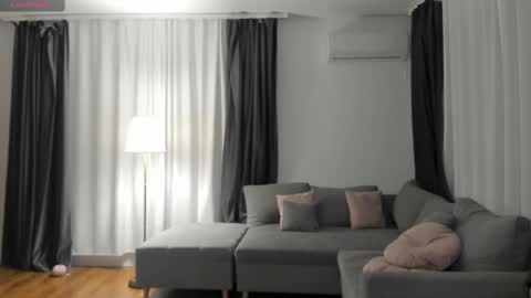 MedussaEyes online show from February 28, 2025, 10:50 pm