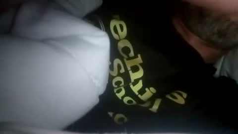 Snapshot of meeeetmee chatting on October 5, 2025, 2:21 am Vanilllaice online show from October 5, 2025, 2:21 am