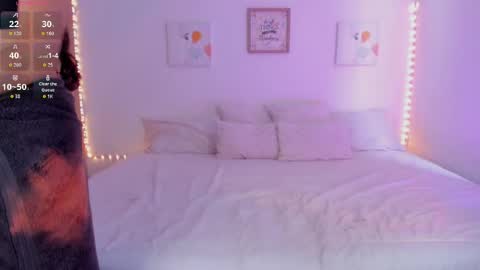 Snapshot of meegan_greey chatting on May 4, 2026, 6:59 pm meegan_greey online show from May 4, 2026, 6:59 pm