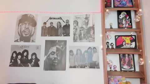 Emily online show from September 8, 2025, 8:30 pm