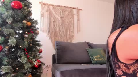 megan online show from December 17, 2024, 9:49 pm