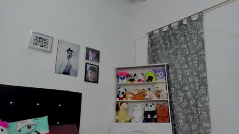 M E G A N online show from December 16, 2025, 6:24 pm