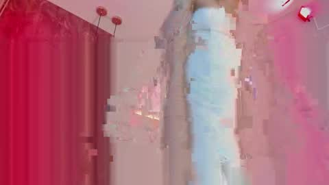 Snapshot of megan_and_clohe chatting on May 1, 2026, 6:23 pm M E G A N online show from May 1, 2026, 6:23 pm