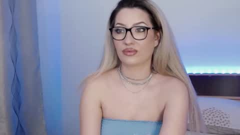 Megan Blazee  online show from February 15, 2025, 11:14 pm