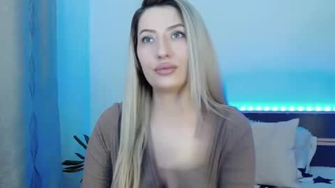 Megan Blazee  online show from February 25, 2025, 8:30 pm