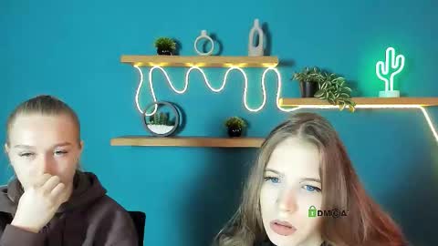 megan_cold online show from October 17, 2025, 8:39 am