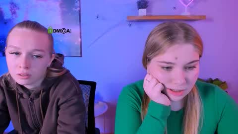 megan_cold online show from October 29, 2025, 9:55 am