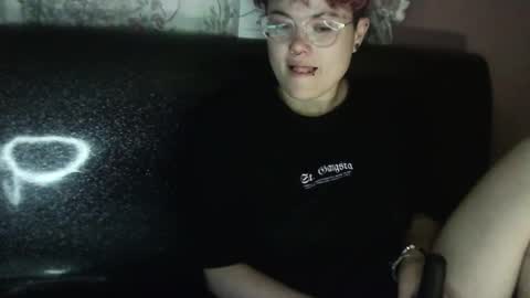 Megan and sophi online show from December 22, 2024, 8:16 am