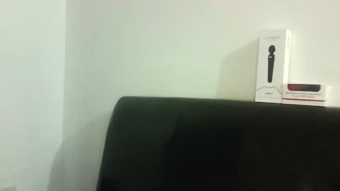 Megan and sophi online show from March 3, 2025, 6:59 am