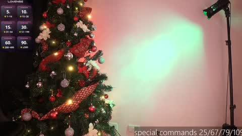 welcome guys   please  help me to reach 100 hands up Thanks  online show from December 11, 2024, 10:16 pm