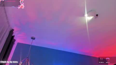    online show from September 21, 2025, 2:13 am