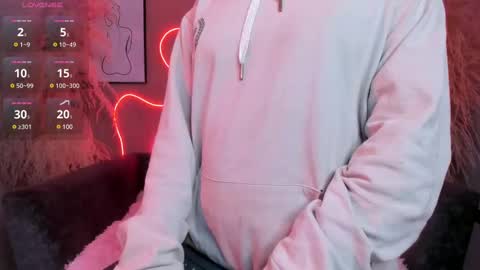     online show from January 21, 2025, 6:55 pm