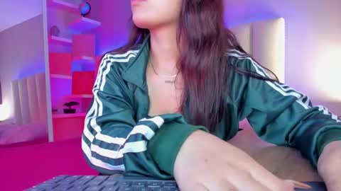     online show from March 6, 2025, 11:36 am