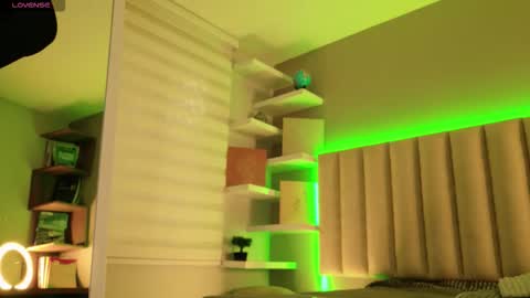     online show from September 27, 2025, 11:59 am