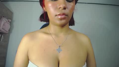 Snapshot of megan_sr03 chatting on October 20, 2025, 9:59 pm Megan online show from October 20, 2025, 9:59 pm