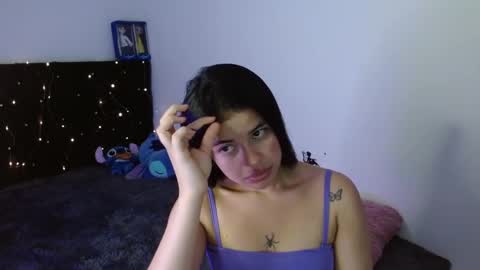 Snapshot of megan_ve chatting on November 4, 2025, 12:32 am Carolina online show from November 4, 2025, 12:32 am