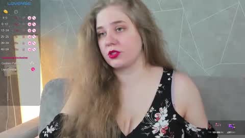 Megan Mon Fri  1600-2200pm Tue Wen Sat 0900-1600pm online show from January 26, 2025, 3:25 pm