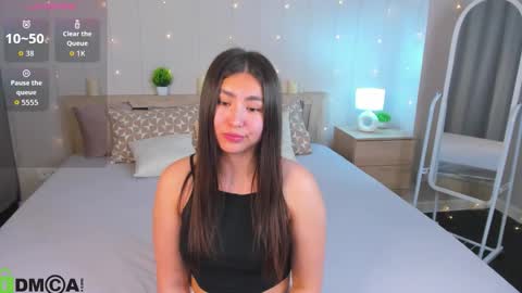 Megan online show from October 1, 2025, 9:15 am