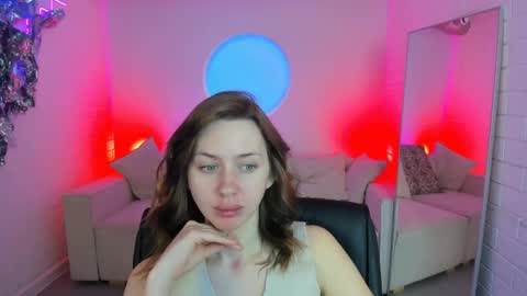 Snapshot of meganclapp chatting on May 8, 2026, 5:24 am Megan online show from May 8, 2026, 5:24 am
