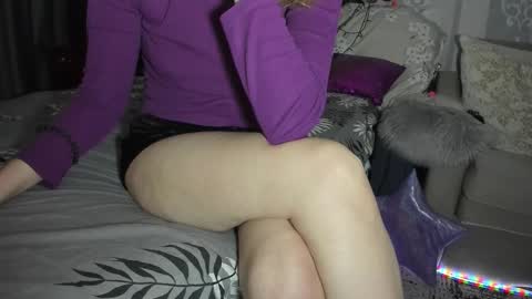 Snapshot of meganfox3325 chatting on February 1, 2026, 7:12 pm Nicki--------- Welcome to my Room online show from February 1, 2026, 7:12 pm