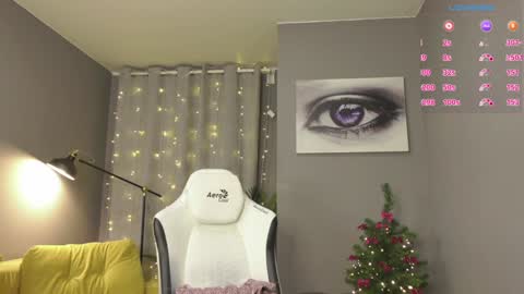 MeganieX online show from December 29, 2024, 8:22 am