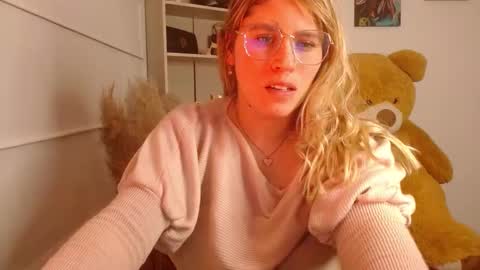 MEGAN online show from January 14, 2025, 11:48 pm