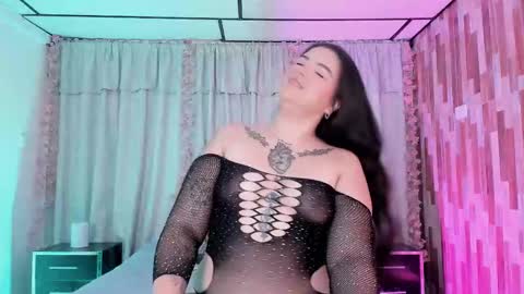 Megan online show from October 27, 2025, 6:50 am