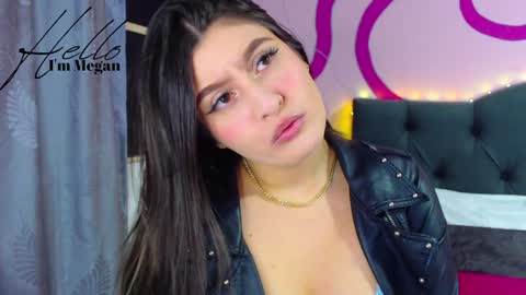 Snapshot of megann_abby chatting on January 10, 2025, 6:42 am Im Megan Please do not demand a show without first tiping Thank you online show from January 10, 2025, 6:42 am