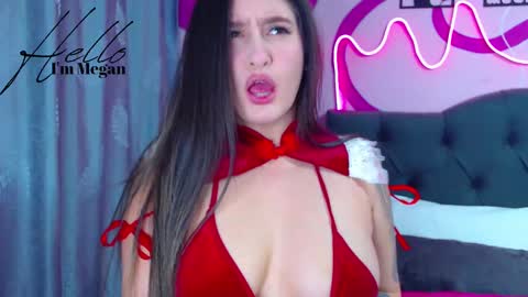Snapshot of megann_abby chatting on February 11, 2025, 7:02 am Im Megan Please do not demand a show without first tiping Thank you online show from February 11, 2025, 7:02 am