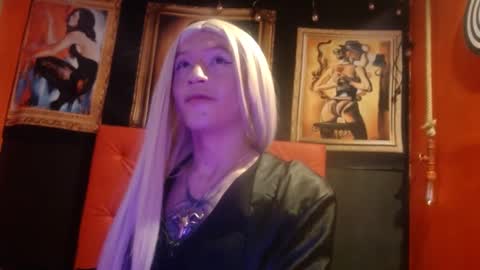 Snapshot of megannixx chatting on October 12, 2025, 4:11 am megannixx online show from October 12, 2025, 4:11 am